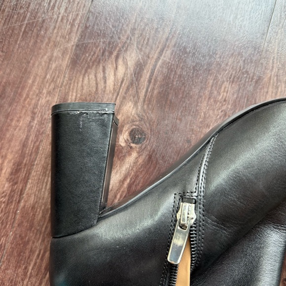 Marc Fisher Ankle Boots - Picture 7 of 8